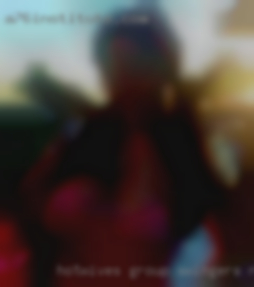 Hotwives group swingers need to be well presented near Jefferson City Missouri.