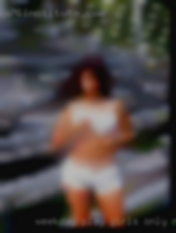 Weekday play girls only near Libby Montana, cant host.